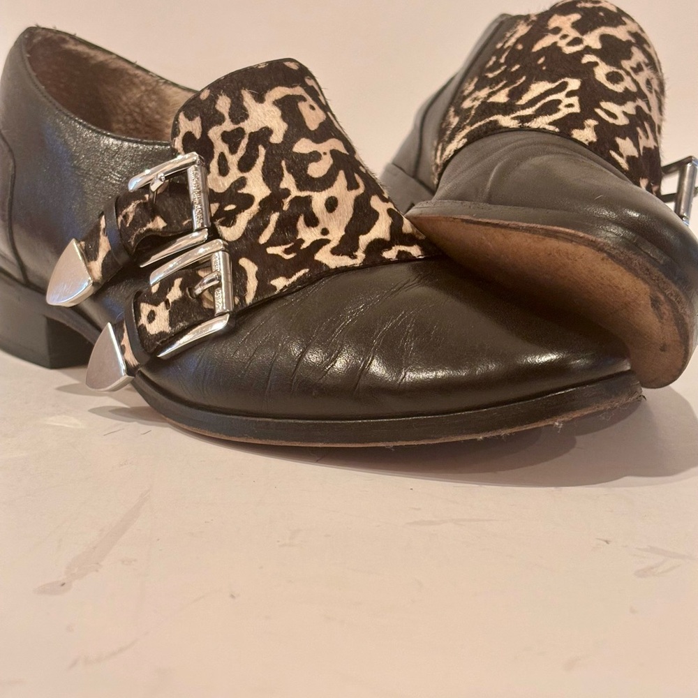 Michael Kors Women's Black Leather and Animal Print Calf Hair Shoes size 10 M